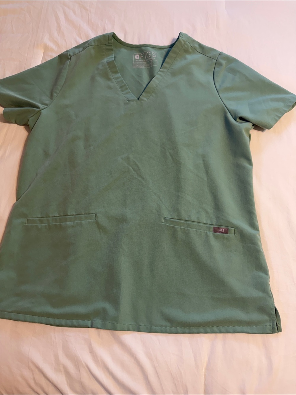 FIGS Technical Collection V-Neck Scrub Top in Sage lg